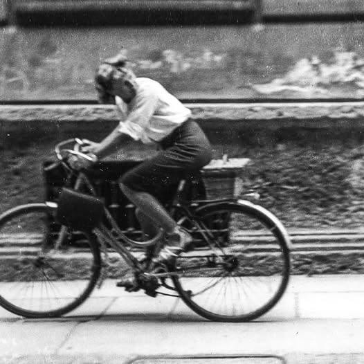 Staffette in bicicletta